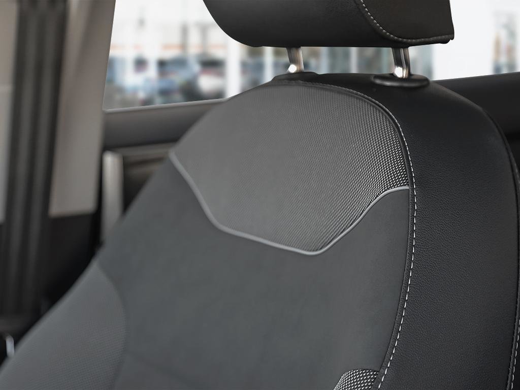 2025 Volkswagen Taos Comfortline Black Edition