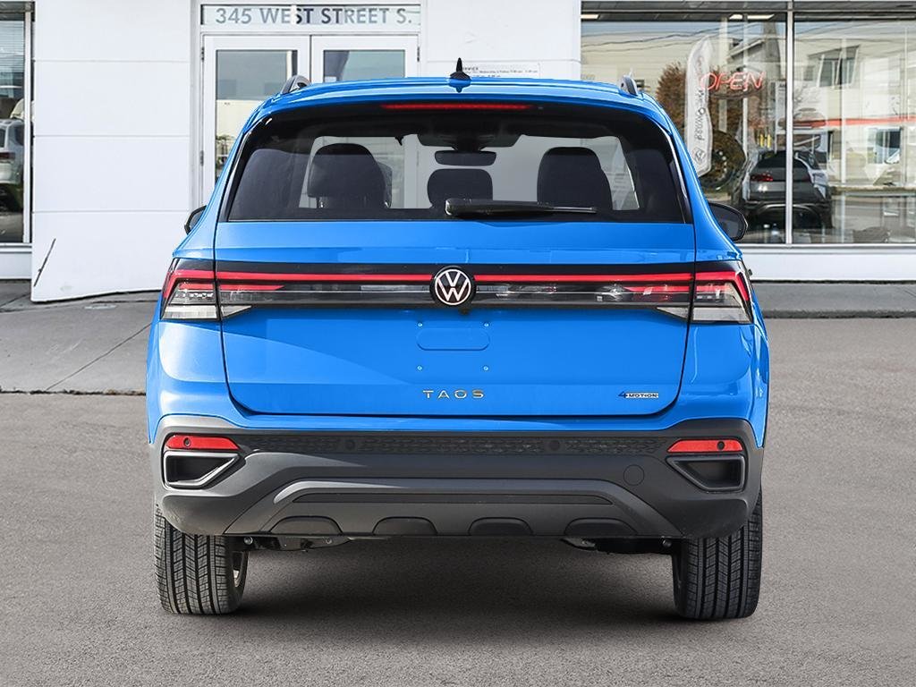 2025 Volkswagen Taos Comfortline Black Edition No Options / Cornflower Blue Metallic