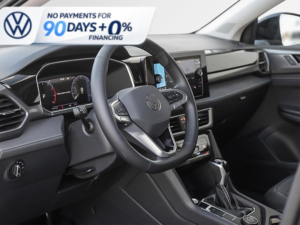 2026 Volkswagen Taos Comfortline Black Edition 4MOTION-12