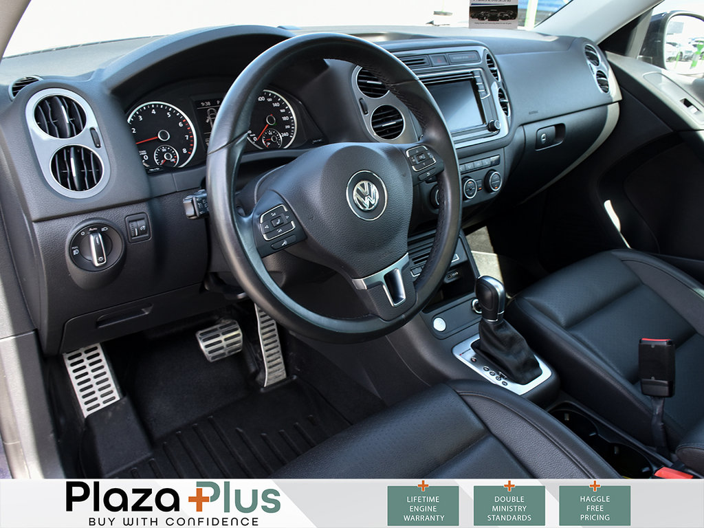 2017 Volkswagen Tiguan Wolfsburg Edition ONE OWNER CLEAN CARFAX | LEATHER SEATS | LOW KM!