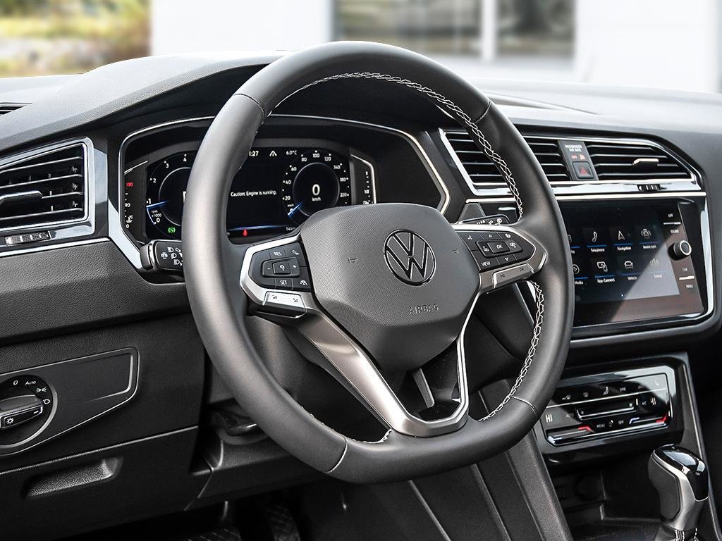 2024 Volkswagen Tiguan COMFORTLINE No Options / Atlantic Blue Metallic