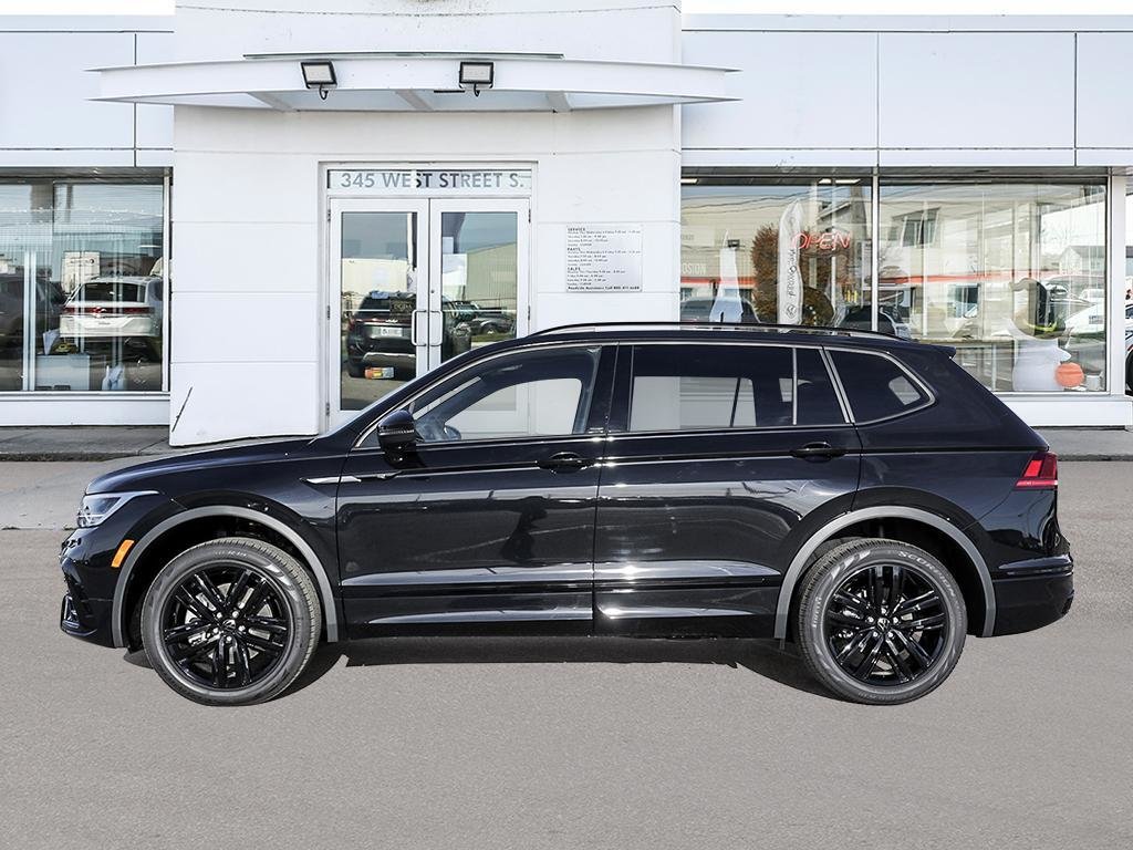 2024 Volkswagen Tiguan COMFORTLINE R-LINE BLACK EDITION No Options / Deep Black Pearl