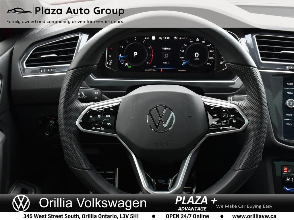 2024 Volkswagen Tiguan HIGHLINE R-LINE FULLY LOADED | PANO SUNROOF | CLEAN CARFAX |