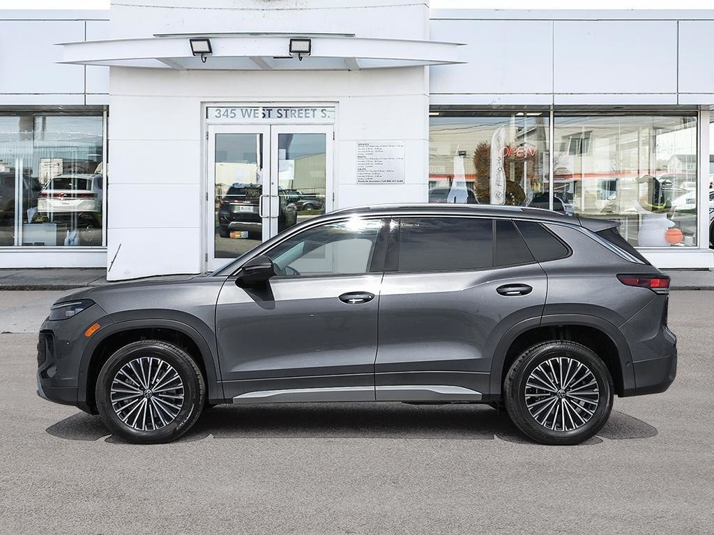 2025 Volkswagen Tiguan Comfortline Pano Roof Package / Platinum Gray