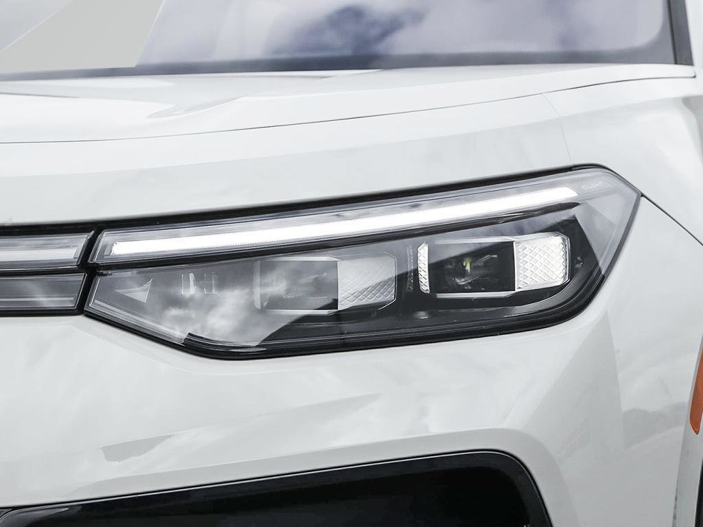 2026 Volkswagen Tiguan Highline Turbo R-Line 4MOTION-13