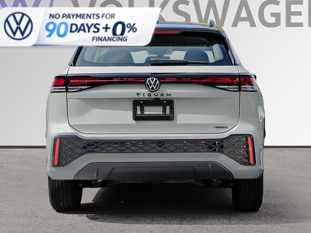 2026 Volkswagen Tiguan Comfortline R-Line Black Edition 4MOTION-4