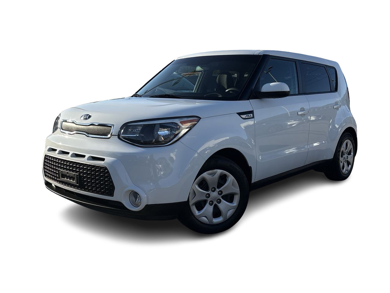 White 2016 Kia Soul Wagon Automatic