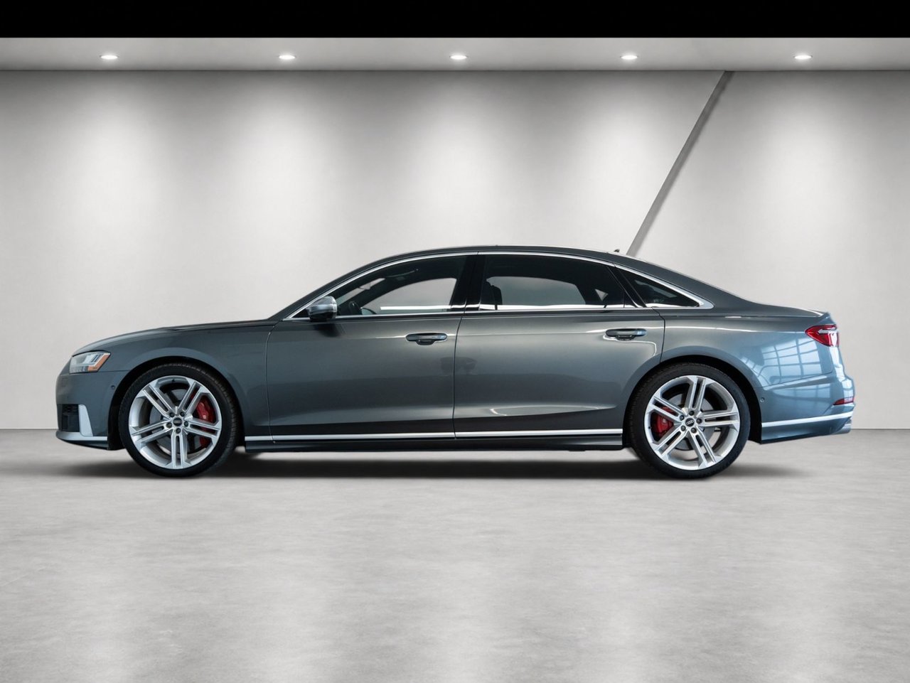 2021 Audi S8
