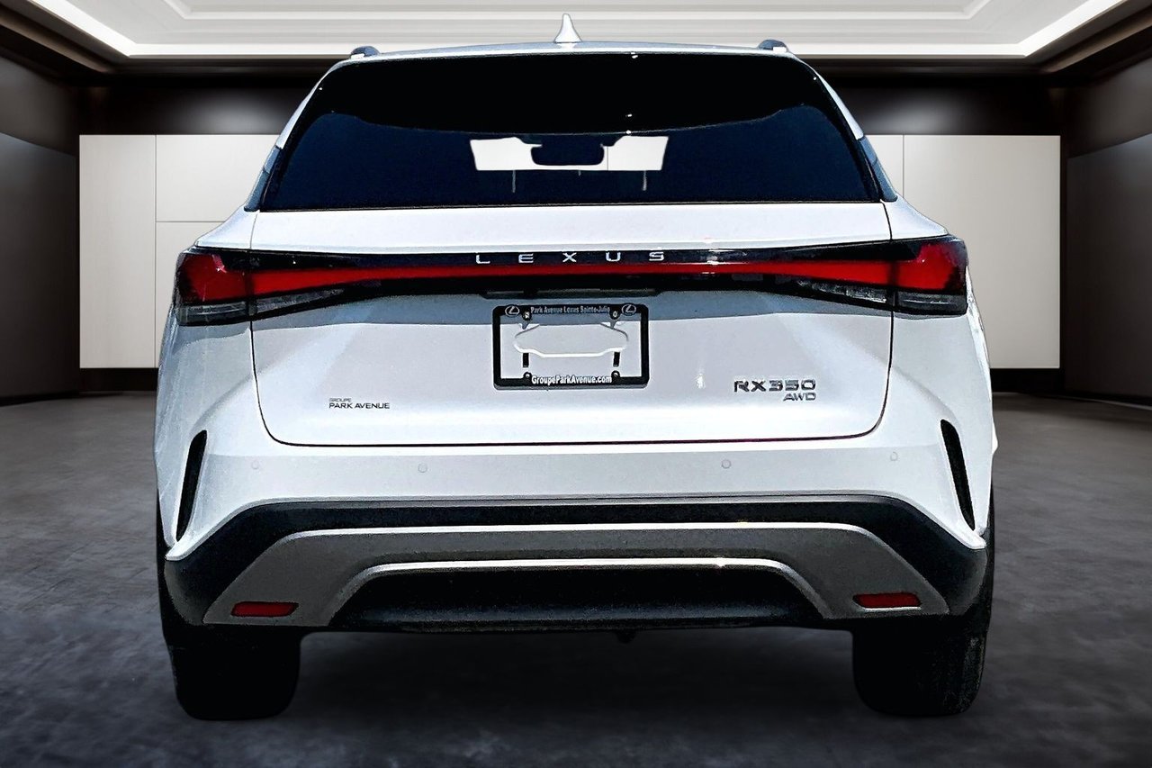 Lexus RX 2025
