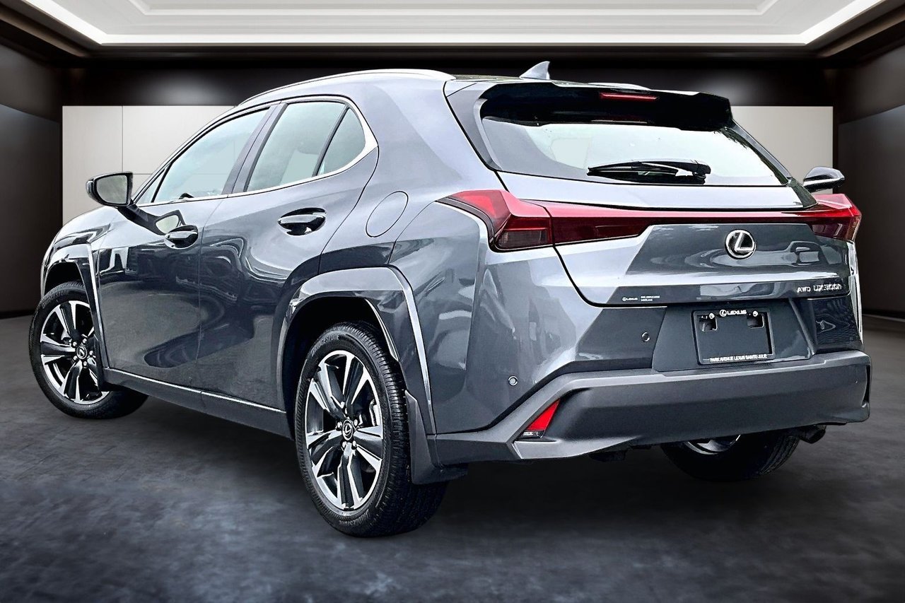 2026 Lexus UX