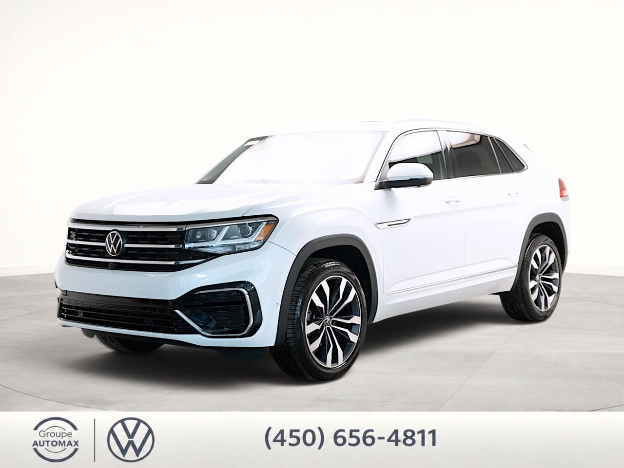 White 2023 Volkswagen Atlas Cross Sport SUV / Crossover  