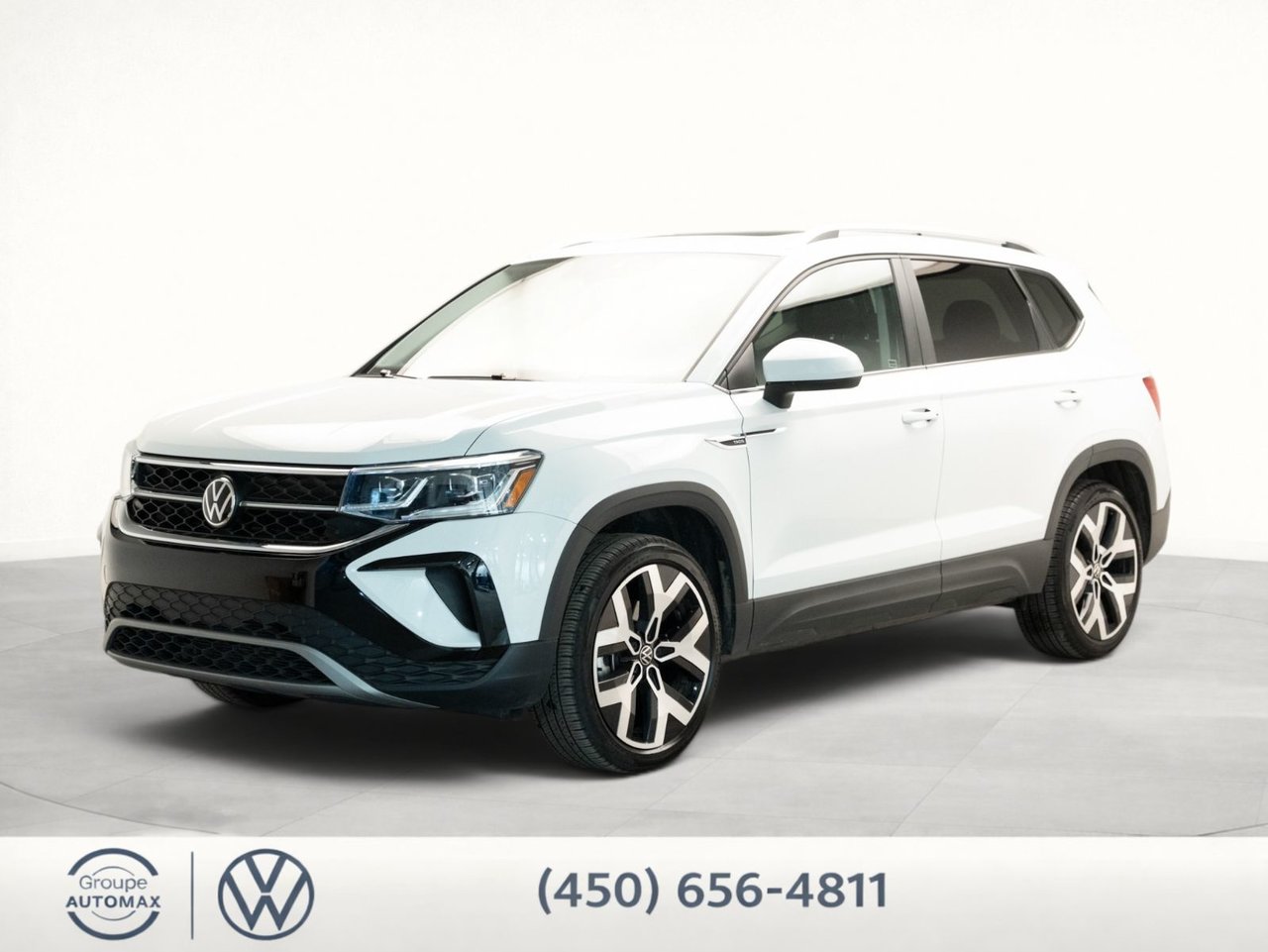 Pure White 2022 Volkswagen Taos SUV / Crossover Automatic
