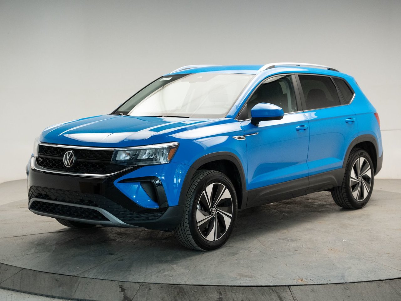 2023 Volkswagen Taos SE 4Motion