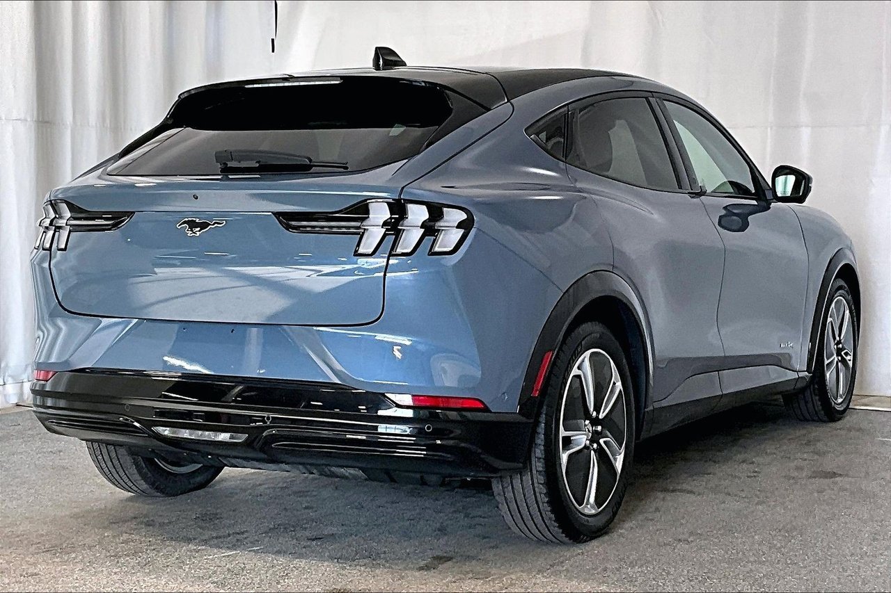 2023 Ford Mustang Mach-E