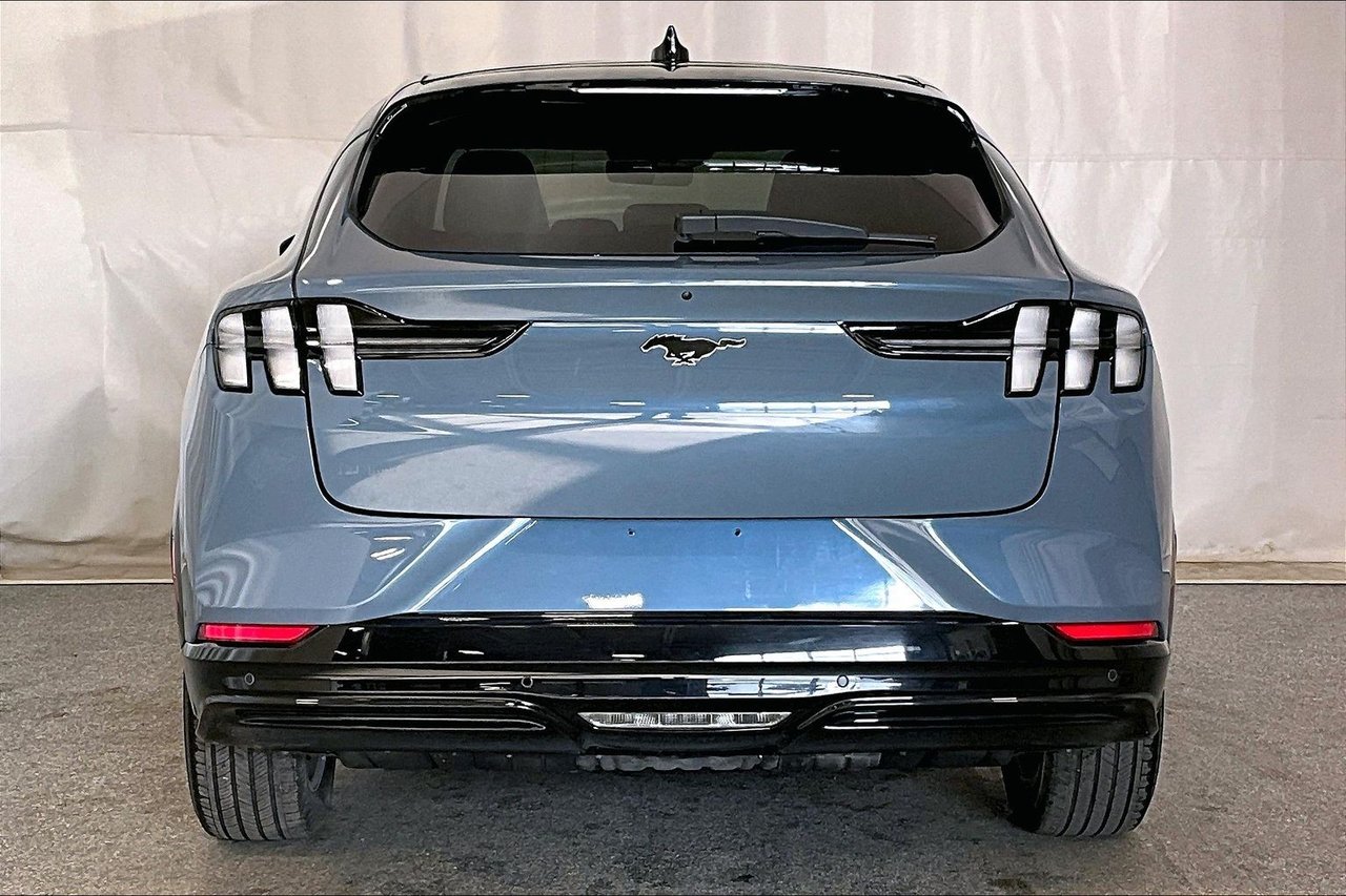 2023 Ford Mustang Mach-E