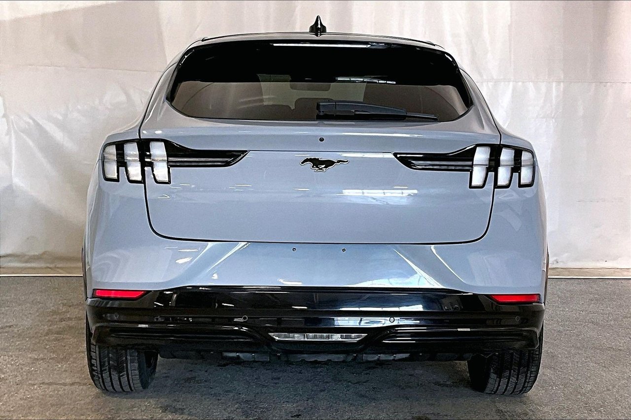 2024 Ford Mustang Mach-E