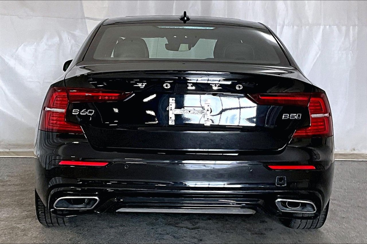 2022 Volvo S60