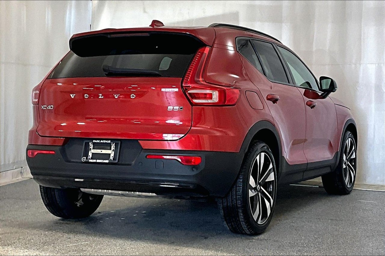 Volvo XC40 2024