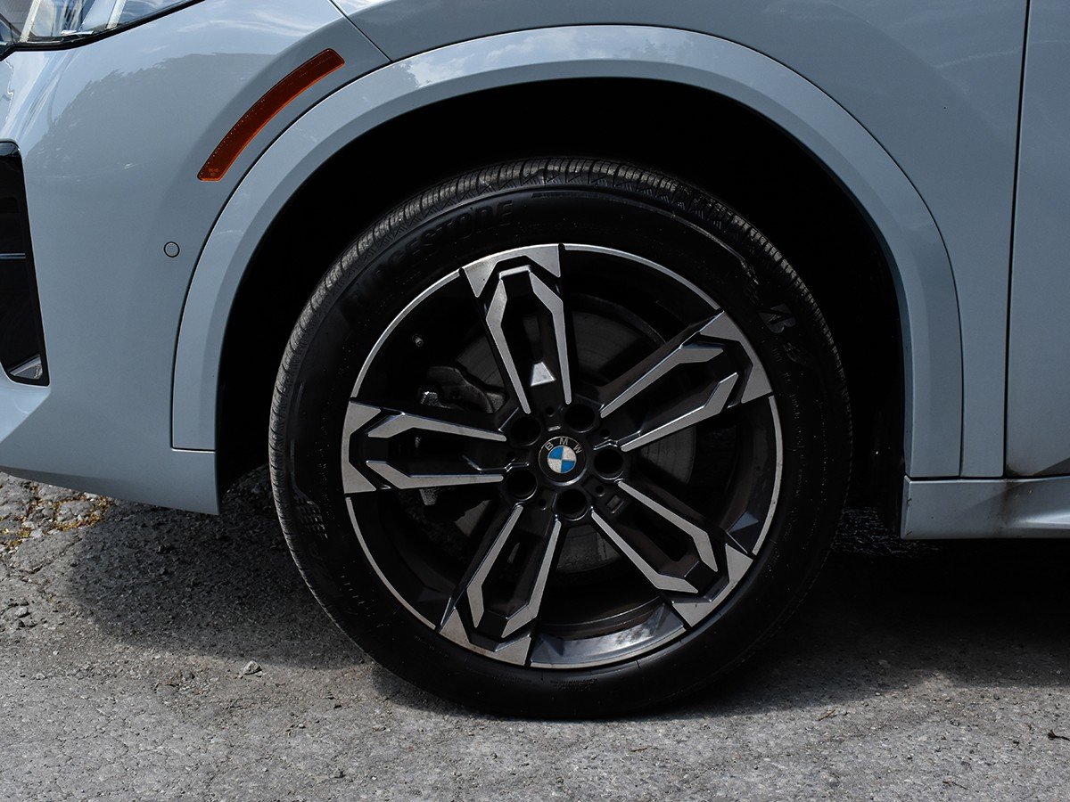 2025 BMW X2 xDrive28i-4