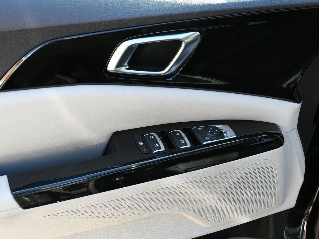 2024 Kia Carnival LX+-8