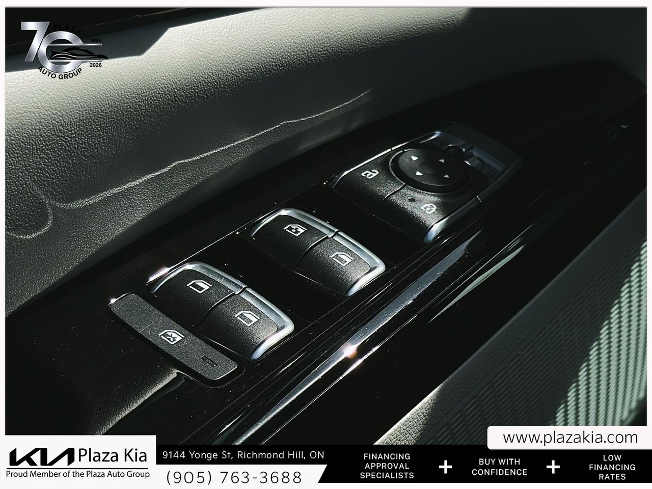 2024 Kia Carnival LX-11