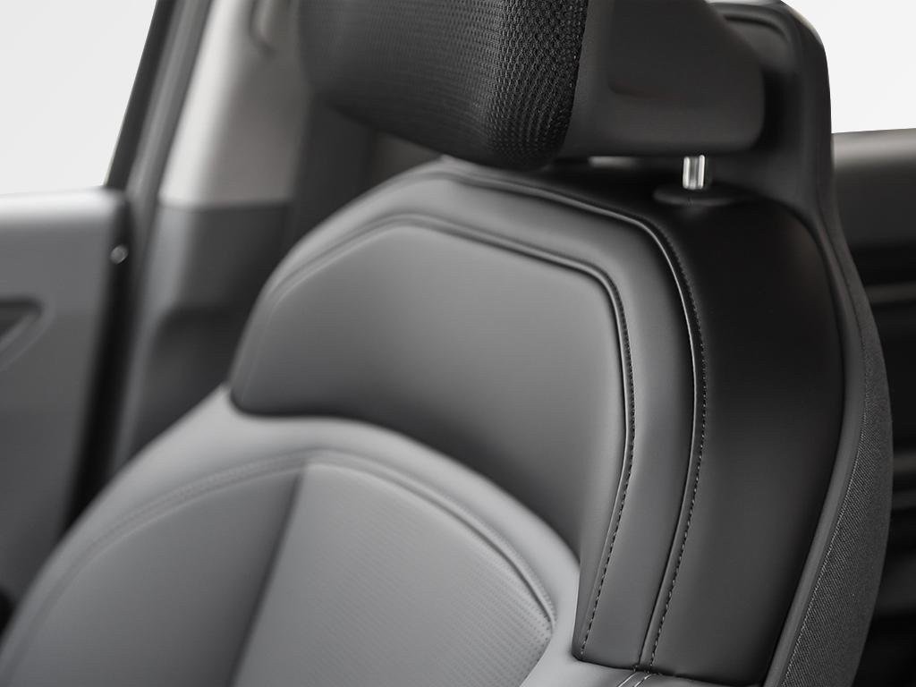 2026 Kia EV9 Light RWD-23