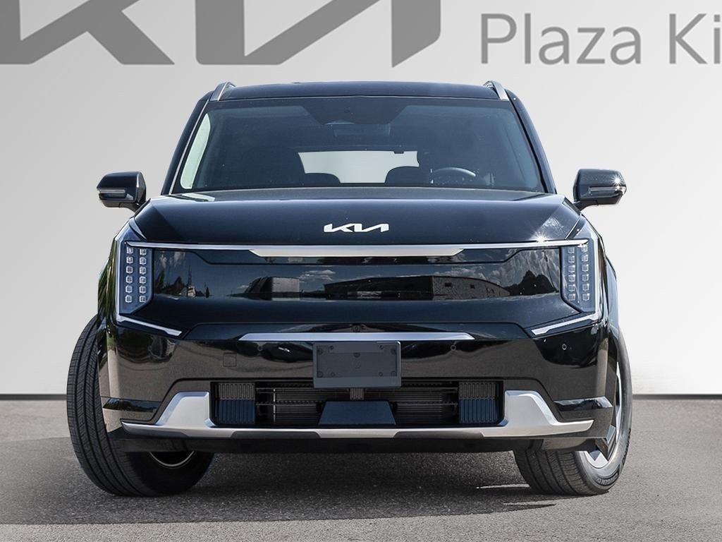 2026 Kia EV9 Land AWD w/ Plus Package-2