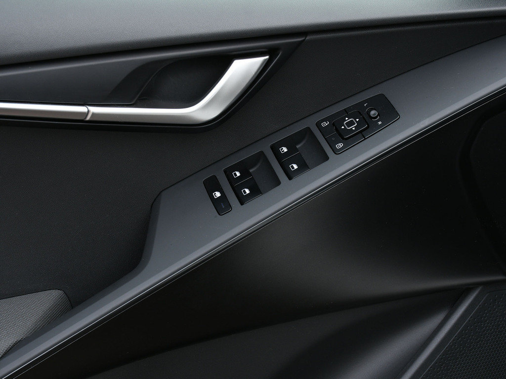 2024 Kia Niro EV Wind-11