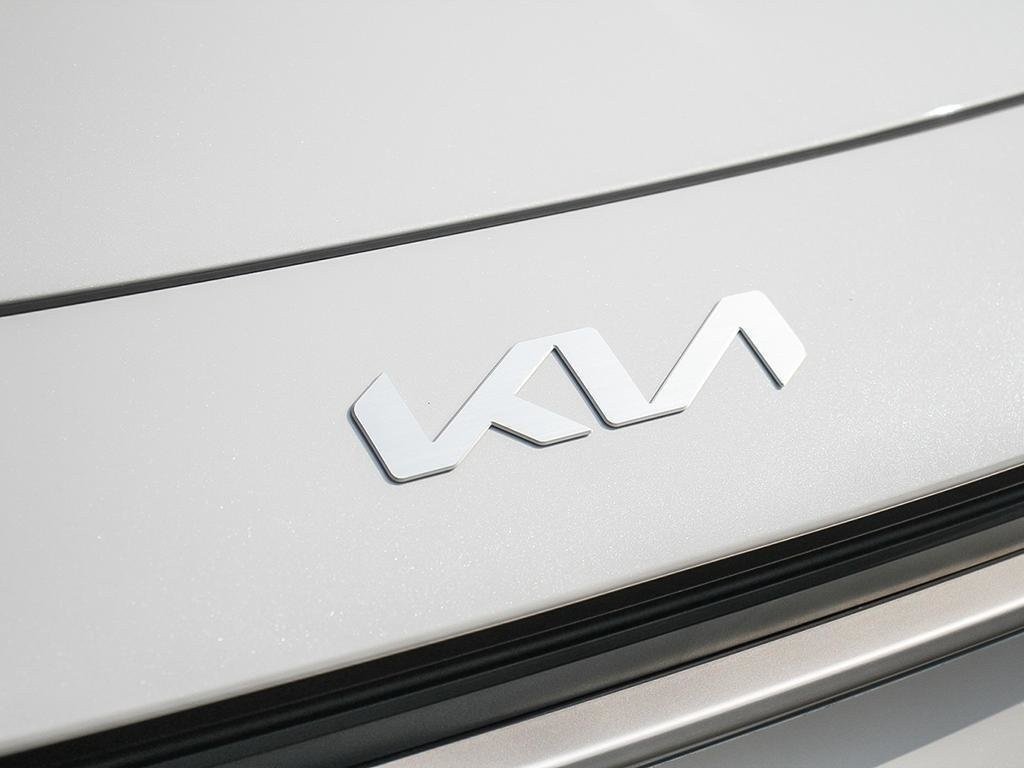 2025 Kia Niro HEV EX-12