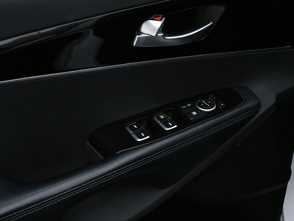 2019 Kia Sorento EX 2.4-4