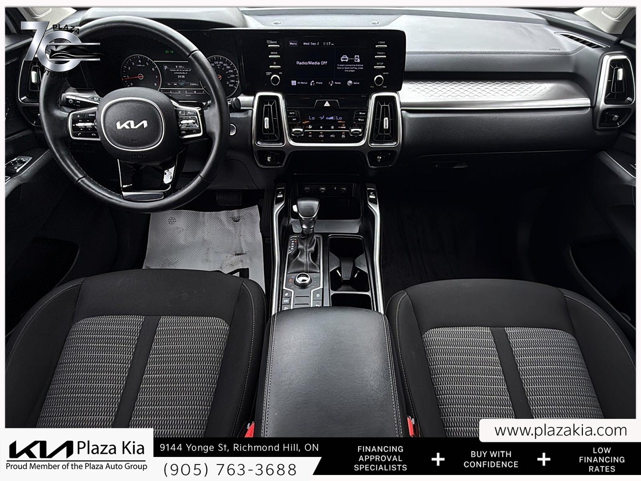 2022 Kia Sorento LX Premium-12