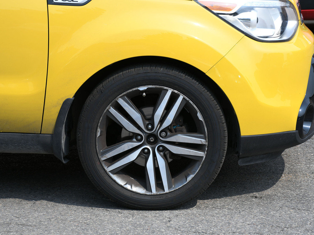 2015 Kia Soul SX Certified | Backup Camera | Bluetooth | Low Mileage