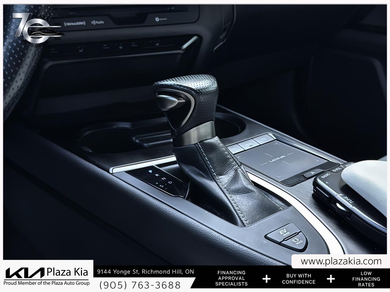 2022 Lexus UX 250h-17