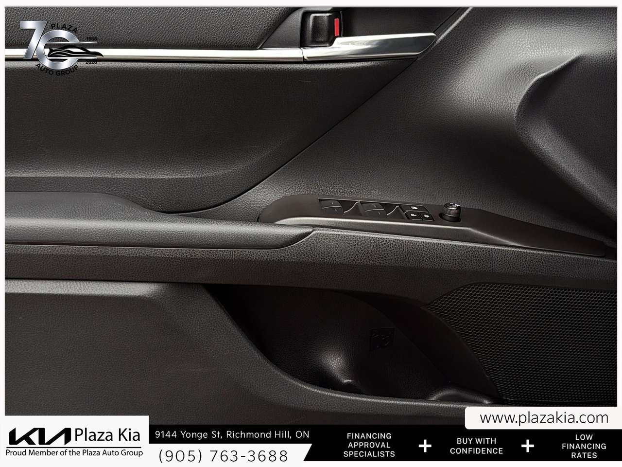 2024 Toyota Camry SE-10