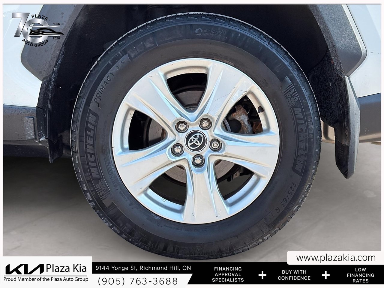 2019 Toyota RAV4 XLE-6