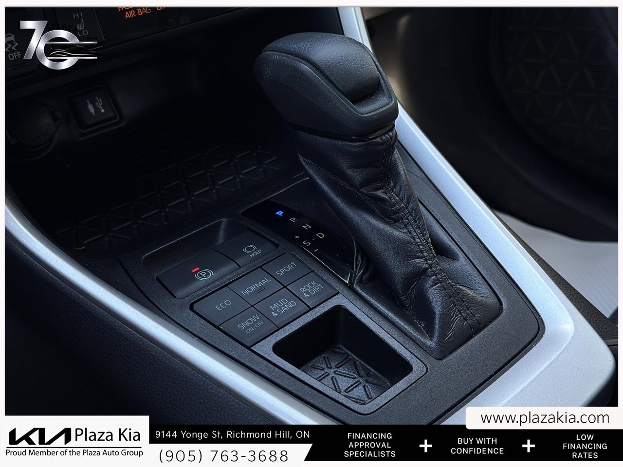 2019 Toyota RAV4 XLE-14
