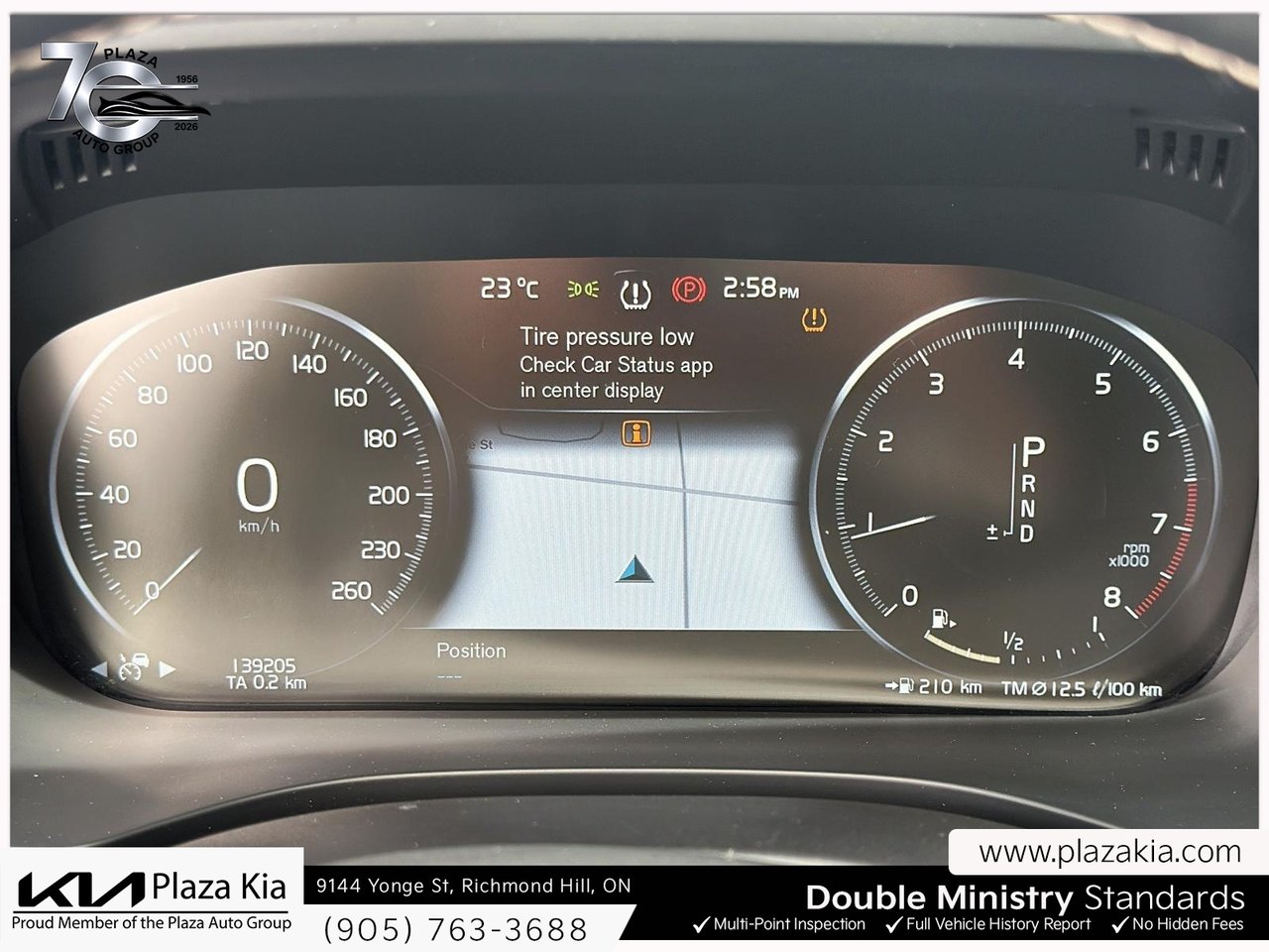 2019 Volvo XC60 R-Design-17