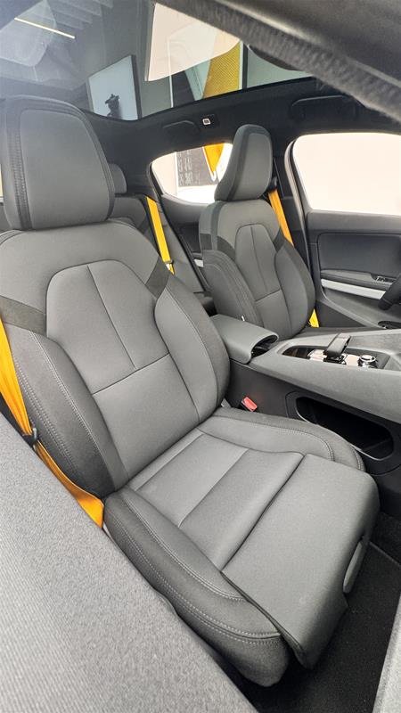 2024 Polestar 2 Long Range Dual Motor-11