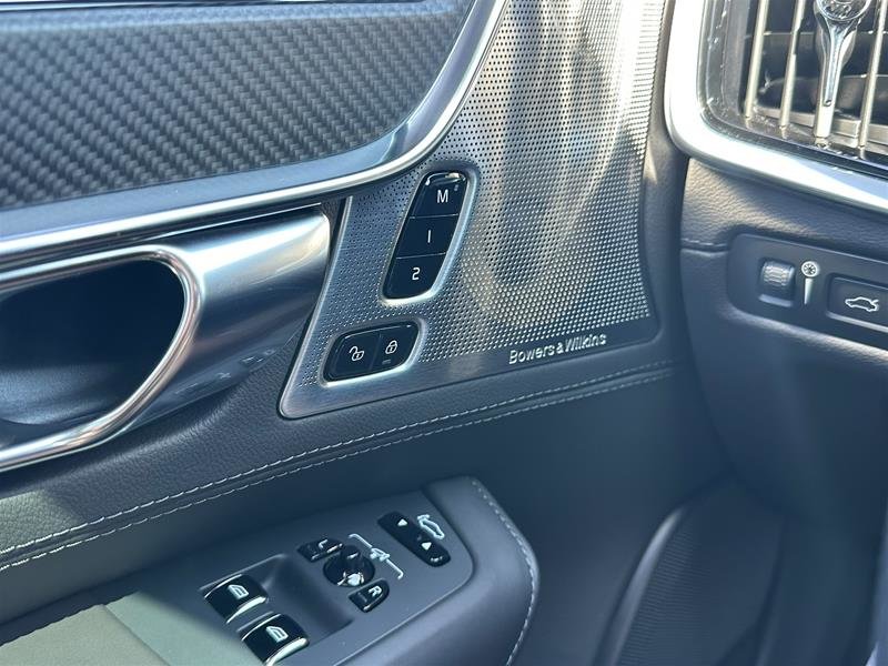 2021 Polestar 1-18
