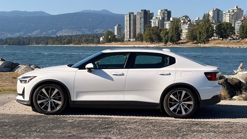 2022 Polestar 2 Long Range Dual Motor-1