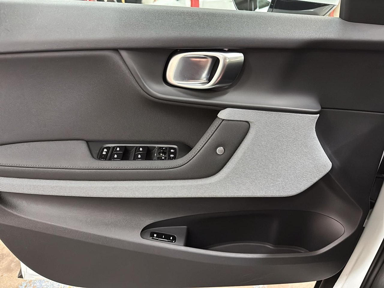 2024 Polestar 2-20