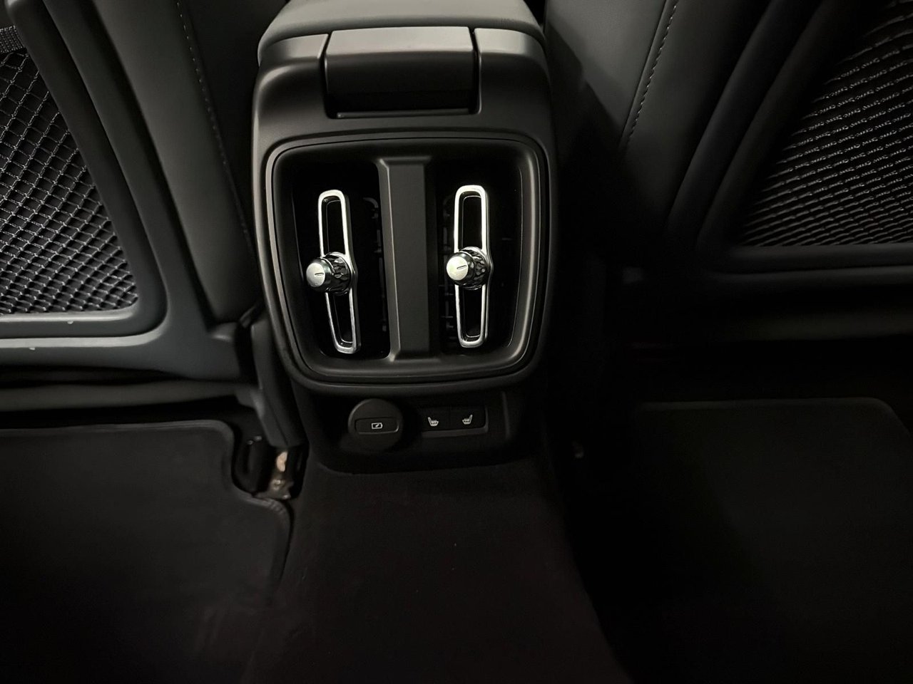 2024 Polestar 2 Long range Dual motor - AWD-13