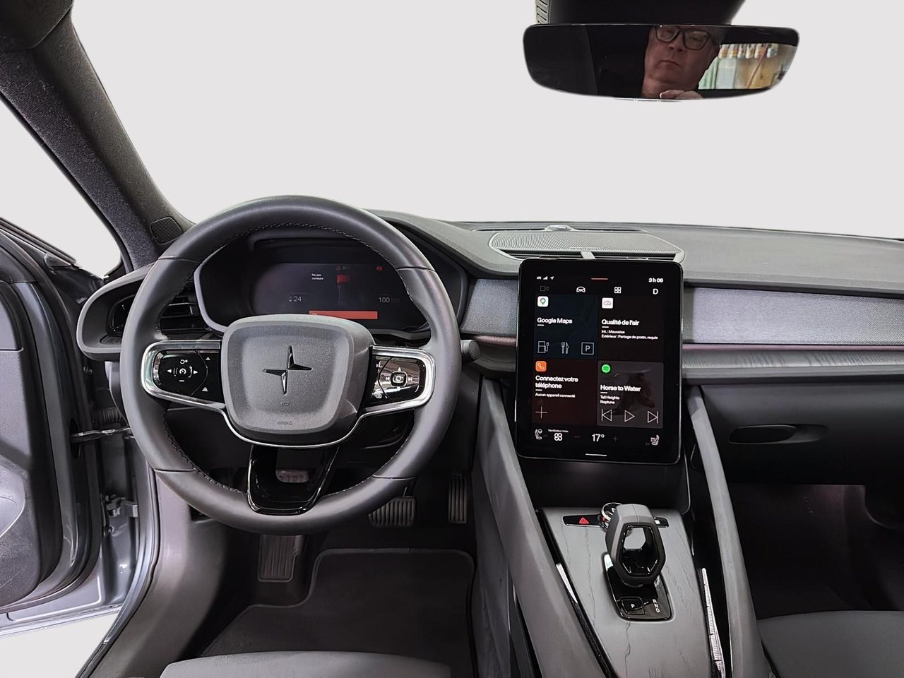 2025 Polestar 2-9