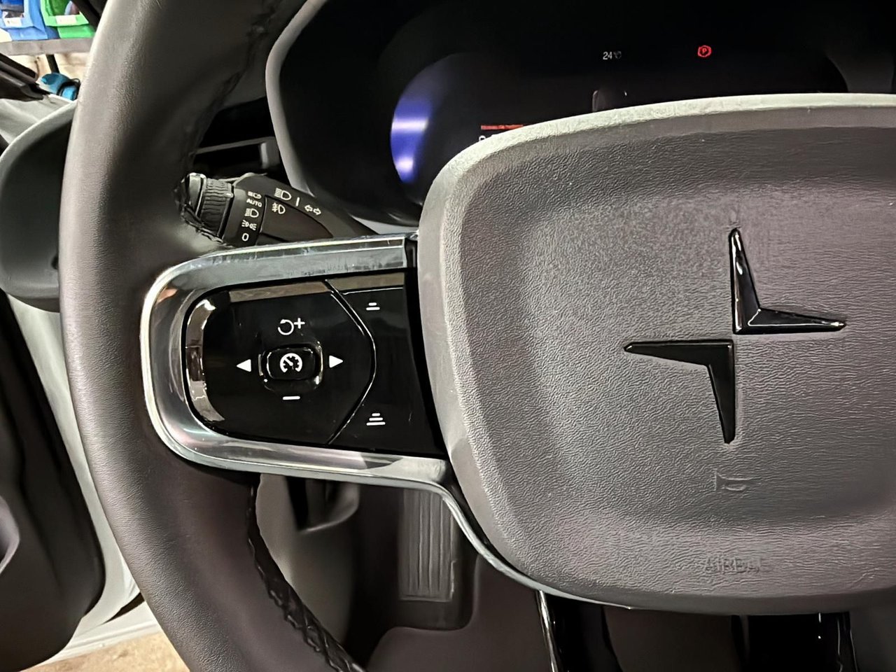 2025 Polestar 2-11