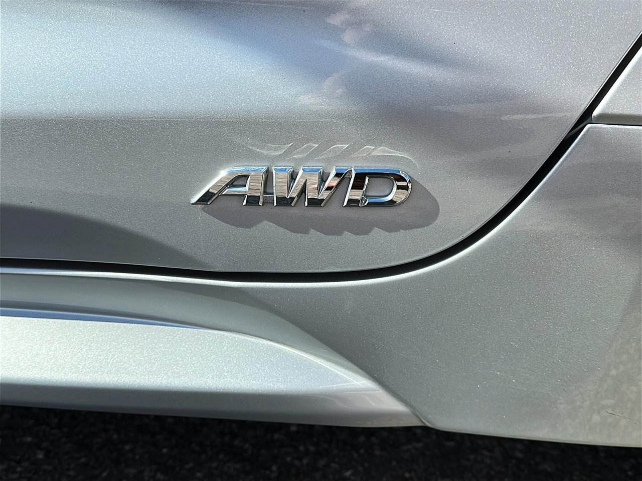 Toyota Corolla LE AWD 2025-12