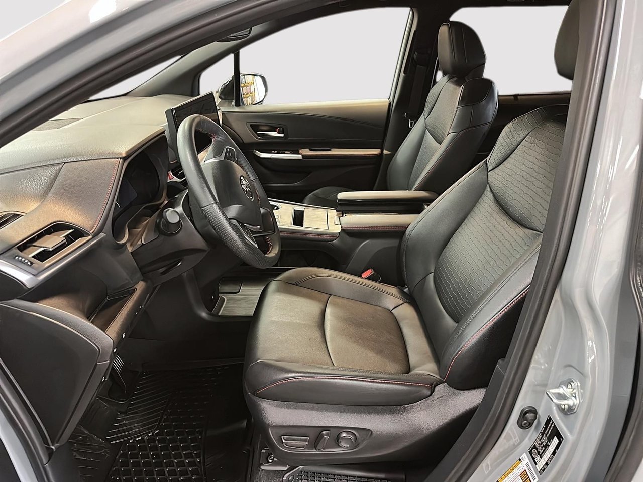Toyota Sienna XSE AWD 2025-1