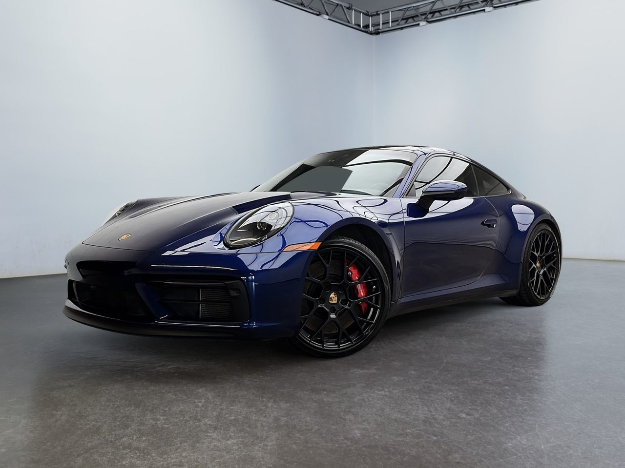 Gentian Blue Metallic 2022 Porsche 911 Coupe  