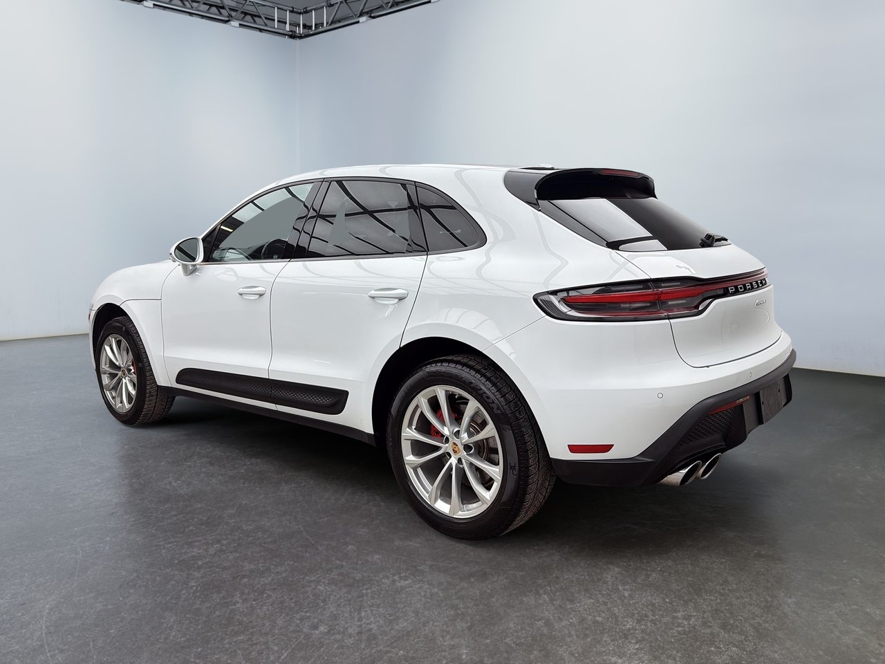 2023 Porsche Macan