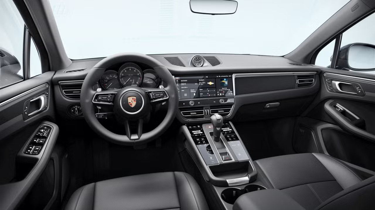 2023 Porsche Macan