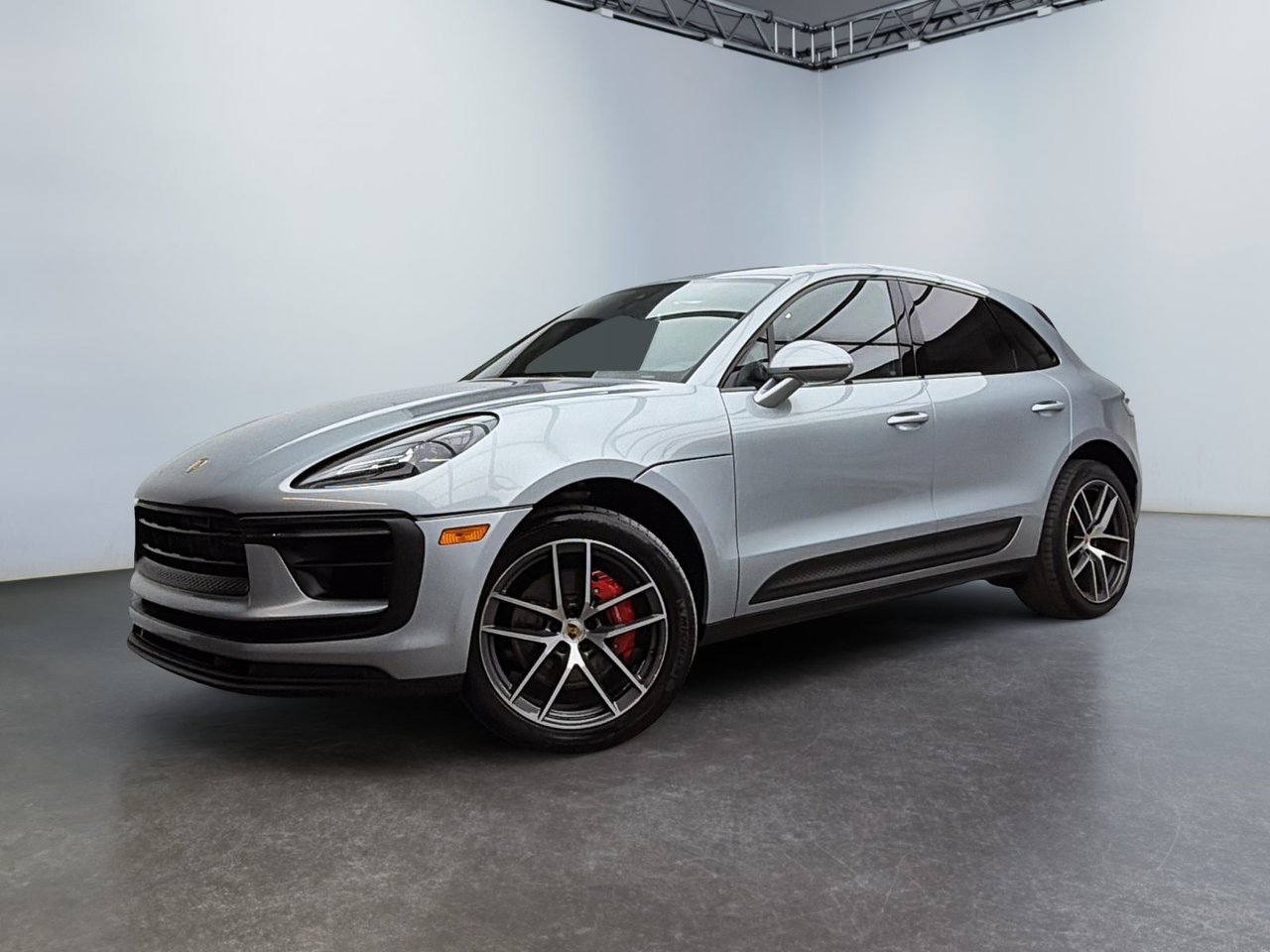 Dolomite Silver Metallic 2023 Porsche Macan SUV / Crossover All-Wheel Drive Automatic